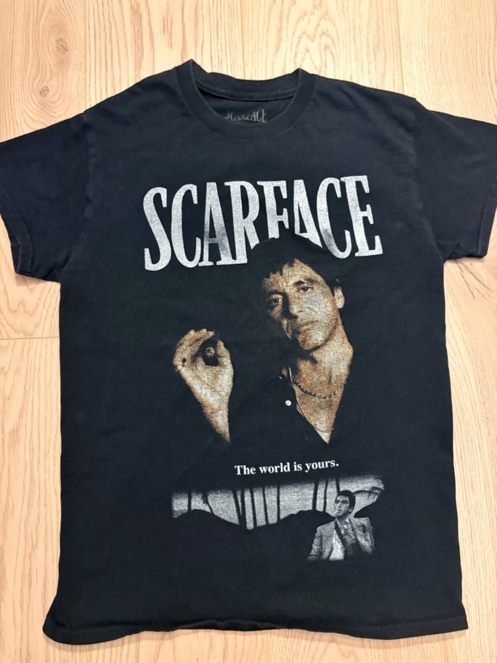Scarface "The World Is Yours" Movie Promo T-Shirt Black Small
